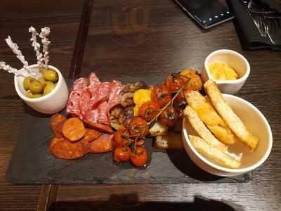 Swatch Restaurant & Bar