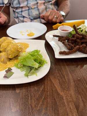 Jun Jaow Thai Restaurant