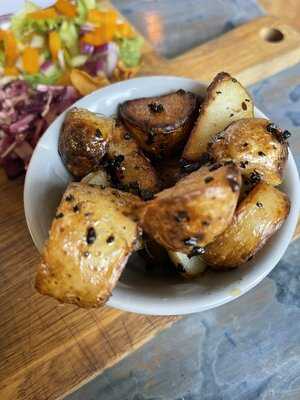 Bakehouse And The Hatch