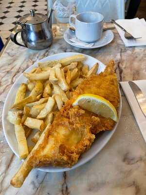 Papa's Fish & Chips Whitby