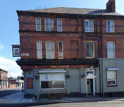 The Clock Free House