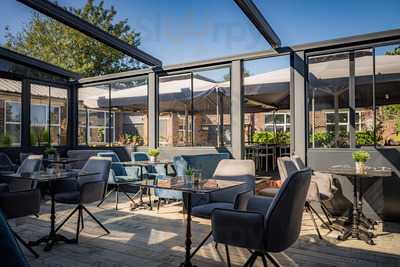 Damlar Cafe & Shisha Lounge