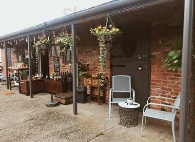 The Cellar Door @craythornecourtyard