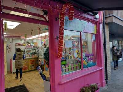 Lottie's Sweet Creams