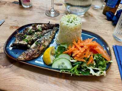 Os' Camacheiros Restaurant