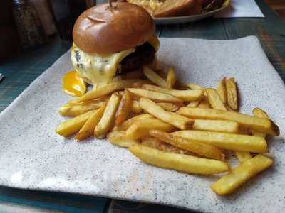 Giraffe Spitalfields