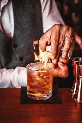 Hideout Lounge & Grill