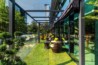 Hideout Lounge & Grill