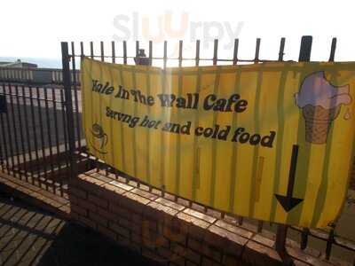 Hole In The Wall Cafe