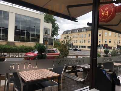 Italian Pizzeria Cafe 84