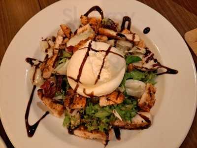 Italian Pizzeria Cafe 84