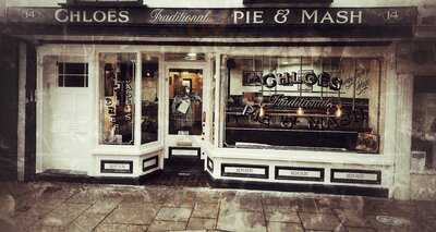 Chloe's Traditional Pie & Mash
