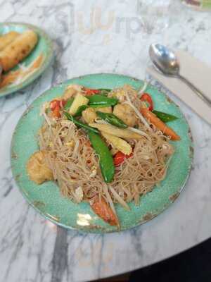 Rosa's Thai Queensway