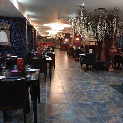 Spice Lounge Bar & Grill