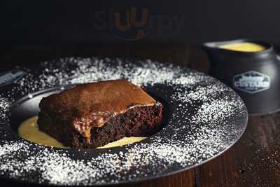 Cream Whirls Desserts And Grills