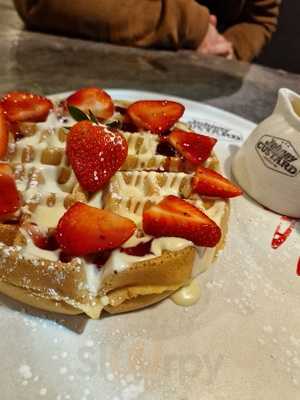 Cream Whirls Desserts And Grills