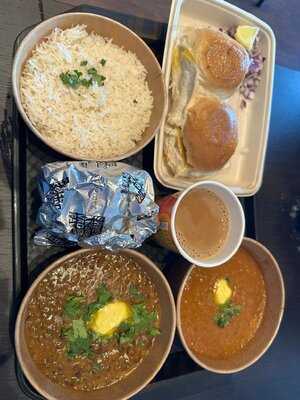 Shree Krishna Vada Pav