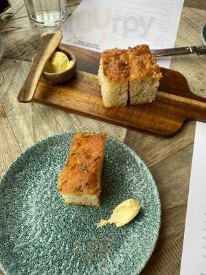 The Stubborn Duckling