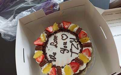 Egg Free Cakebox - Kings Heath