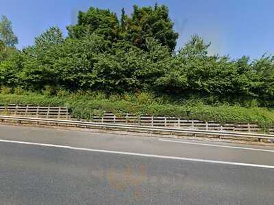 Mcart's Fort Bar And Grill