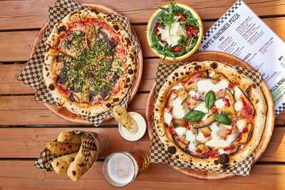 Papi's Munchies Pizza