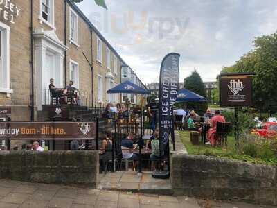 Fashion House Bistro