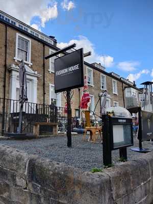 Fashion House Bistro