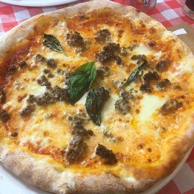 Pizzeria Napoli