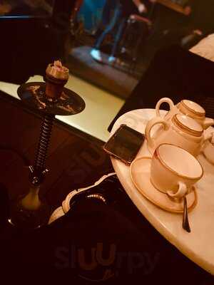 Lazy Zima Shisha Lounge