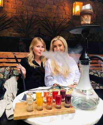 Lazy Zima Shisha Lounge