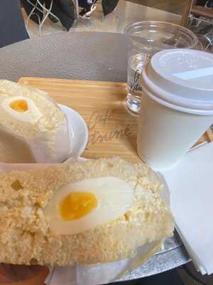 Cafe Kitsune At Pantechicon