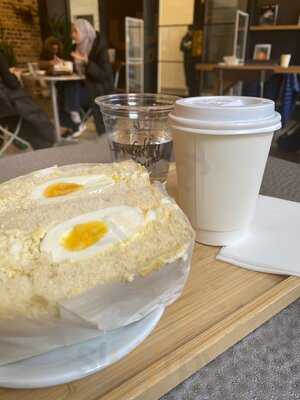 Cafe Kitsune At Pantechicon