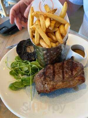 The Harbourside Refuge