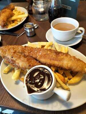 Catch Seafood Street Lane