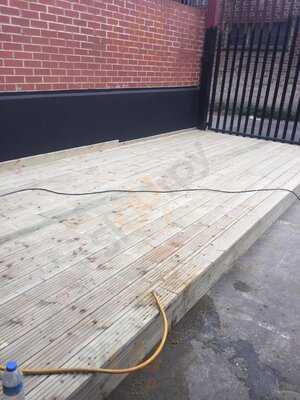 Mazzis Cafe & Restaurant