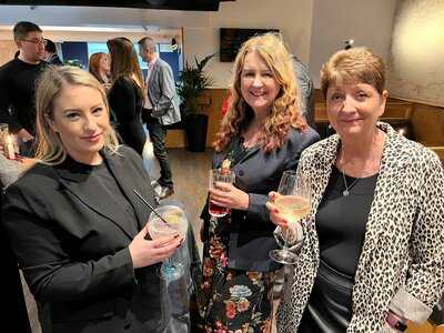 Jojolounge Bar & Restaurant