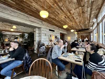 Farmshop Restaurant & Cafe