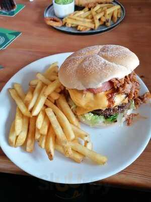 The Lockdown Bar And Grill