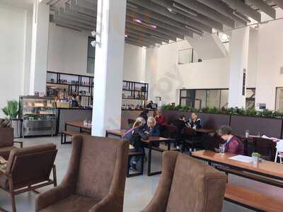 The Box Kitchen & Bar