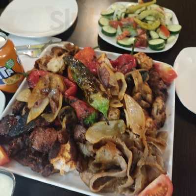 M&m Kitchen Brentwood