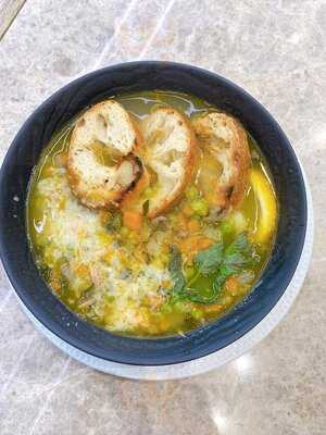 Angolo - Bar Restaurant & Pizza