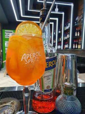 Angolo - Bar Restaurant & Pizza