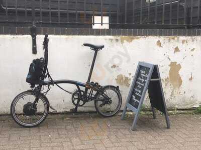 Thompsons Close Cafe