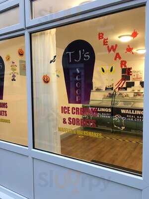 Tj's Scoop - Ice Cream Shop