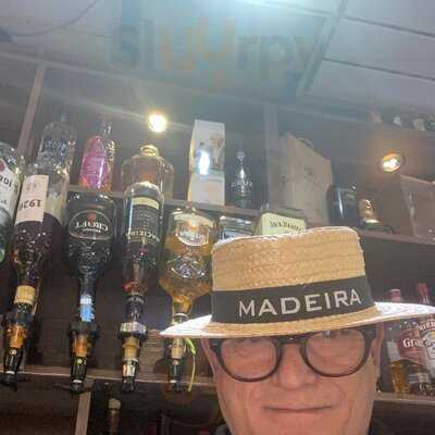 Lupulo Restaurant & Tapas