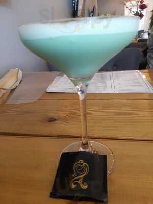 The Social Bar & Eatery