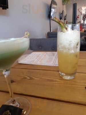 The Social Bar & Eatery