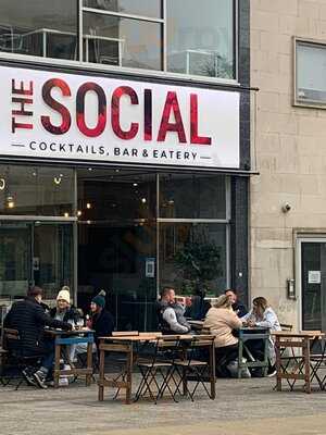 The Social Bar & Eatery