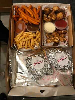 The Social Bar & Eatery