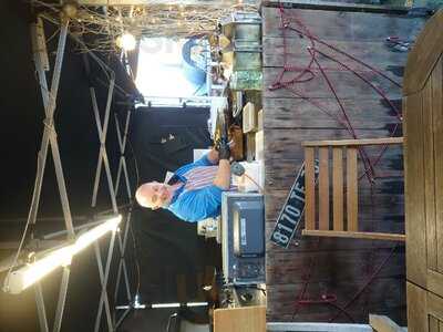 Robs Filling Station